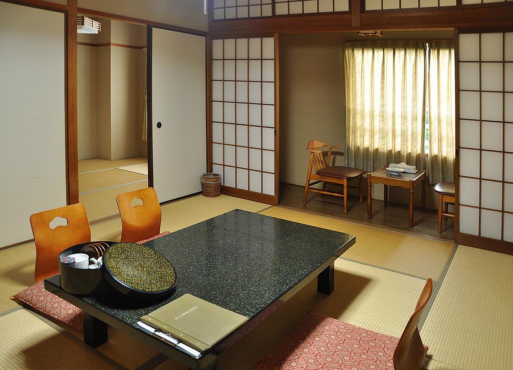 Koyokaku Hotel Ureshino Phòng bức ảnh